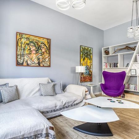 Spacious Flat With Courtyard And Private Parking! Atene Esterno foto