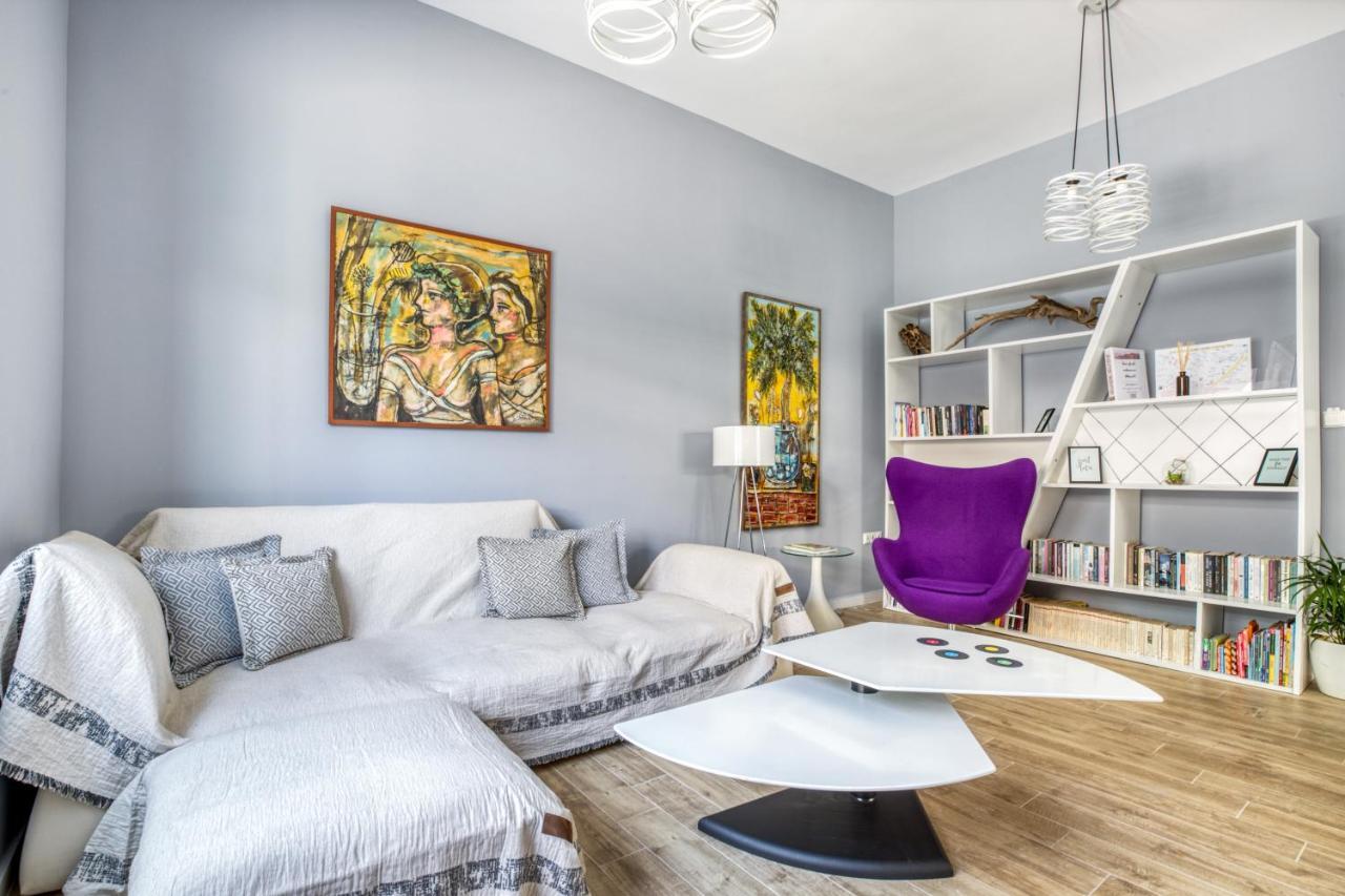 Spacious Flat With Courtyard And Private Parking! Atene Esterno foto