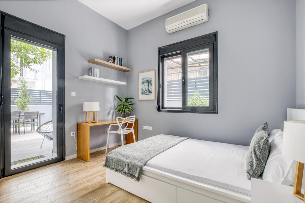 Spacious Flat With Courtyard And Private Parking! Atene Esterno foto