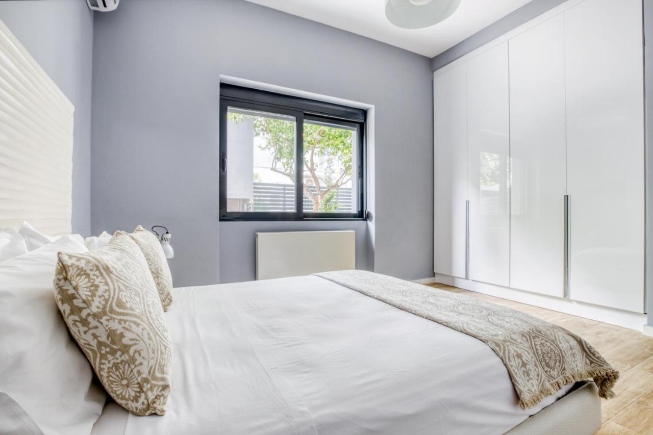 Spacious Flat With Courtyard And Private Parking! Atene Esterno foto
