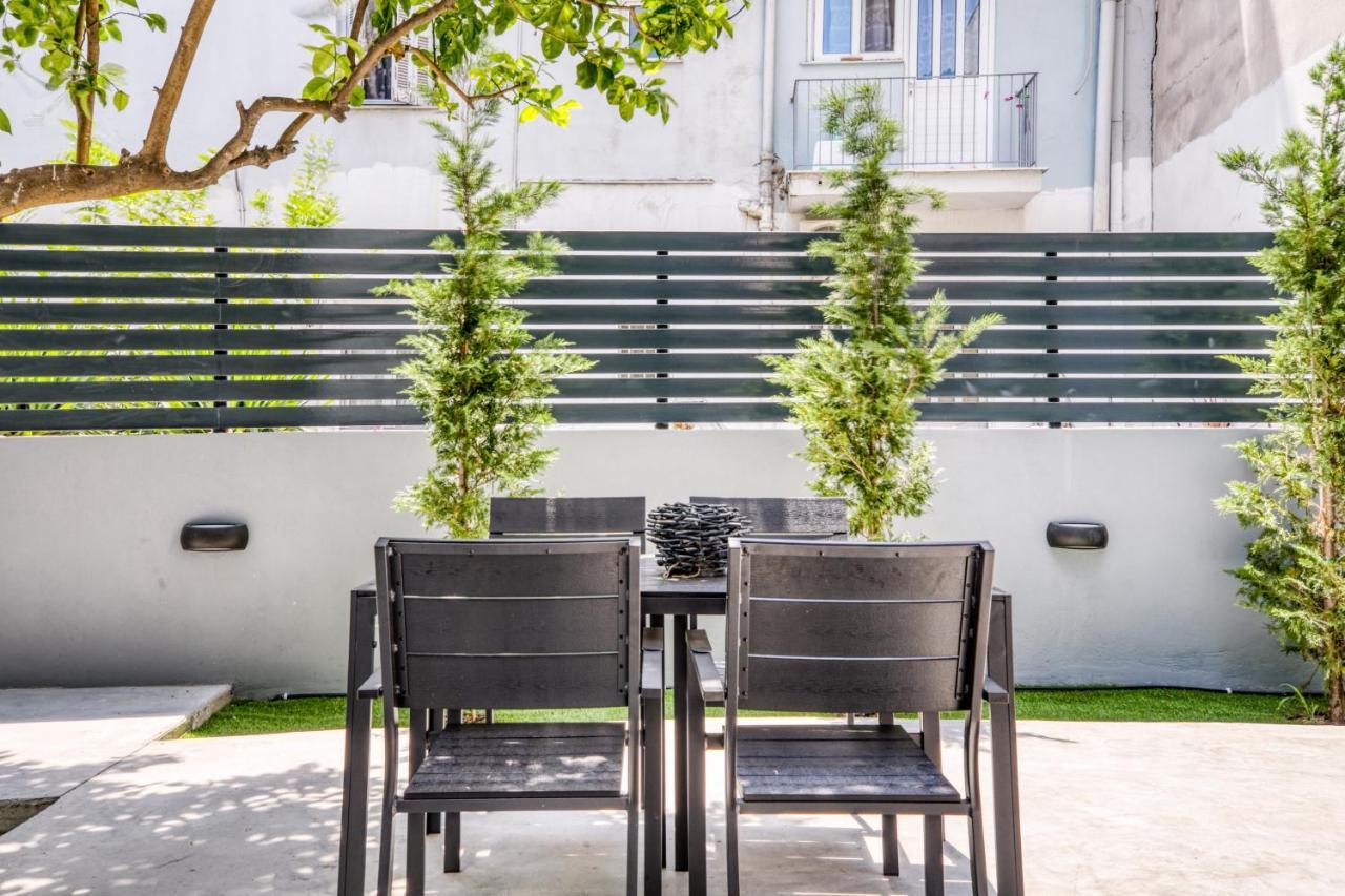 Spacious Flat With Courtyard And Private Parking! Atene Esterno foto
